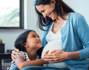 Proporcionar a madres y bebés un comienzo más brillante con DHA vegetal de alta potencia